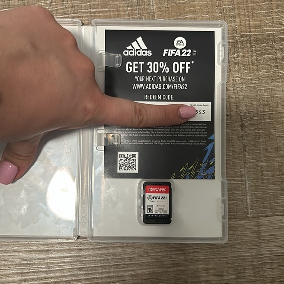 Nintendo switch - Picture 3 of 3